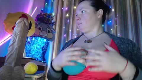 Snapshot of amorelara chatting on April 2026 07:11:02 AM amorelara online show from April 2026 07:11:02 AM