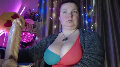 Snapshot of amorelara chatting on May 2026 09:17:01 AM amorelara online show from May 2026 09:17:01 AM