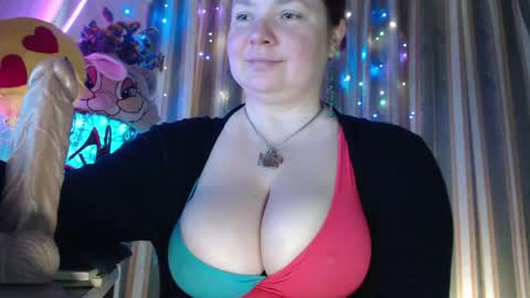 Snapshot of amorelara chatting on May 2026 07:04:02 AM amorelara online show from May 2026 07:04:02 AM