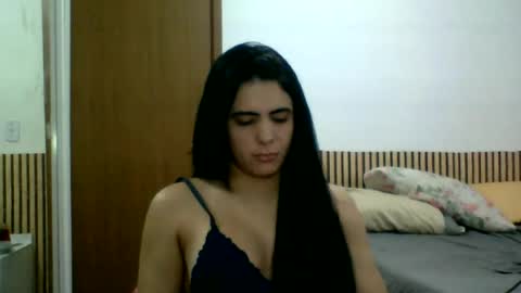 amputeeluna online show from August 2026 01:52:02 AM