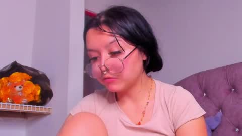 Snapshot of amy__a chatting on April 2026 06:44:01 AM tatiana 3 online show from April 2026 06:44:01 AM