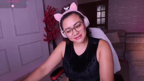 Snapshot of amy_carter_x chatting on April 2026 11:49:01 PM Amy online show from April 2026 11:49:01 PM