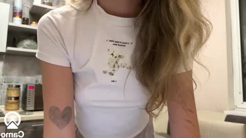 Amy Chill online show from September 2025 06:09:02 PM