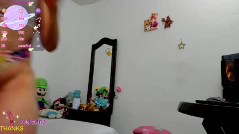 Snapshot of amy_jones07 chatting on February 2025 09:00:01 PM Amy online show from February 2025 09:00:01 PM