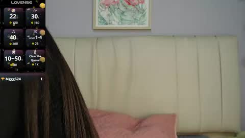Snapshot of amy_le chatting on July 2026 01:53:02 PM Amy online show from July 2026 01:53:02 PM