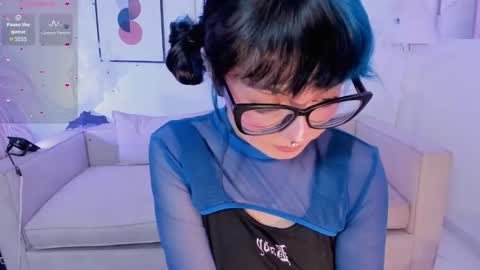 Hello I am Allison Welcome to my room and let is  have a good time together whith me online show from November 2025 08:19:01 PM