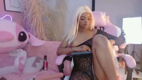 Amy online show from June 2026 08:00:02 PM