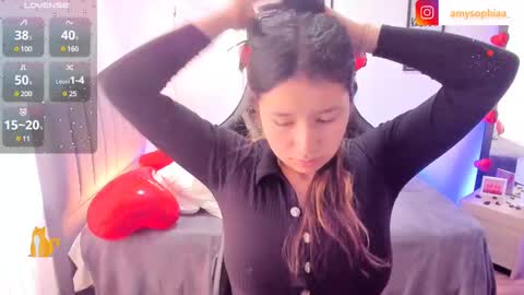 Amy sophia 3 online show from February 2025 01:44:01 PM