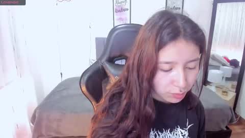 Amy sophia 3 online show from October 2025 04:05:02 PM