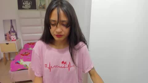 Snapshot of amyalvarez chatting on March 2026 03:07:02 PM Amy online show from March 2026 03:07:02 PM