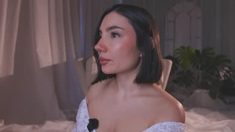 Amy Armstrong online show from April 2026 10:34:02 PM