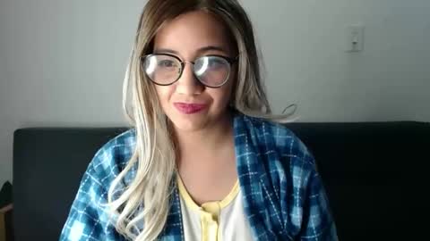 Snapshot of amycosplay99 chatting on February 2025 05:10:02 AM amycosplay99 online show from February 2025 05:10:02 AM