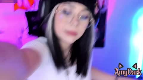 Snapshot of amydark chatting on April 2026 11:21:01 PM Amy online show from April 2026 11:21:01 PM