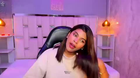 amyevan_ online show from September 2025 09:04:01 PM