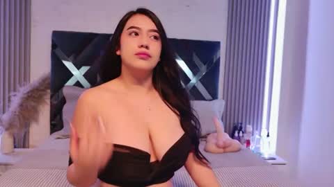 amytorres_ online show from July 2026 03:49:02 PM