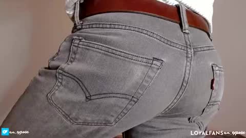 an expos online show from December 2024 08:53:01 PM