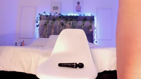  Ana  online show from December 2024 12:02:01 AM