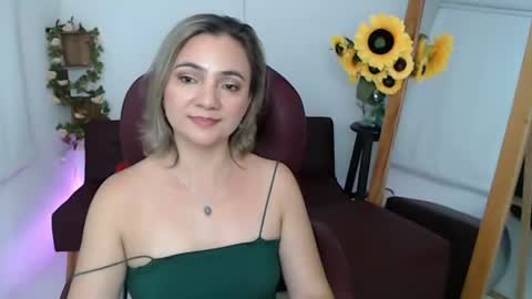Snapshot of ana_hotmilf chatting on July 2026 11:29:01 PM Ana online show from July 2026 11:29:01 PM