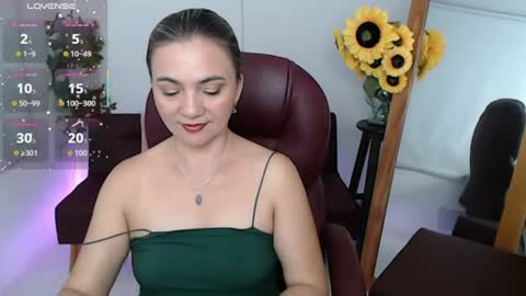 Snapshot of ana_hotmilf chatting on July 2026 11:23:02 PM Ana online show from July 2026 11:23:02 PM