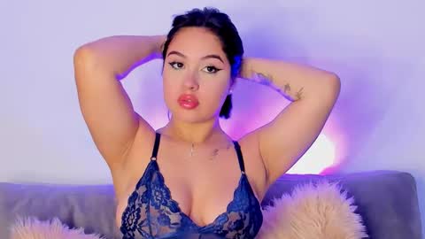 Ana online show from December 2025 11:27:02 AM