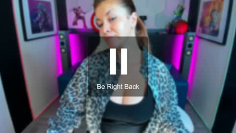 Snapshot of ana_mills chatting on December 2024 11:19:01 AM Ana online show from December 2024 11:19:01 AM