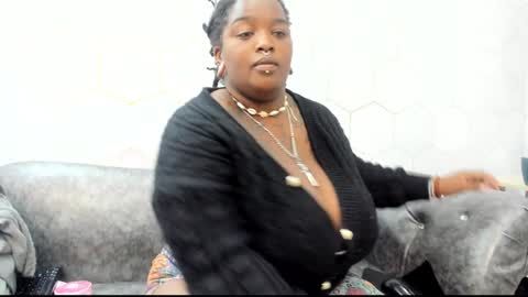 ANNA FUENTES online show from January 2025 11:51:02 AM