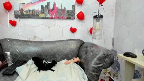 ANNA FUENTES online show from February 2025 11:31:02 AM