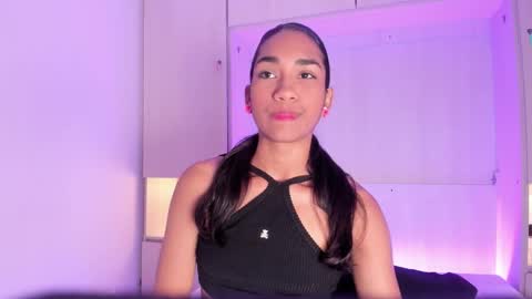 anaacollins_ online show from February 2026 11:30:01 AM