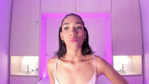 Snapshot of anaacollins_ chatting on May 2026 11:38:01 AM anaacollins_ online show from May 2026 11:38:01 AM