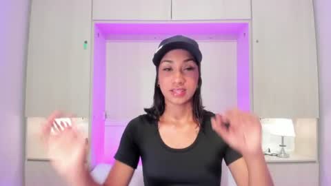 anaacollins_ online show from June 2026 11:34:01 AM