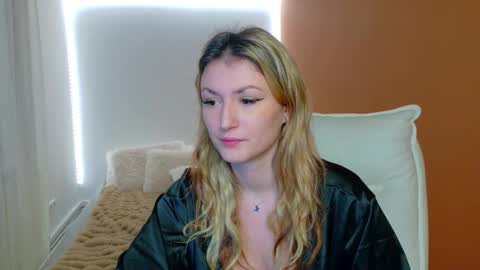 anaayss online show from February 2026 05:50:02 AM