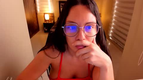 Anabel online show from October 2025 03:11:02 PM