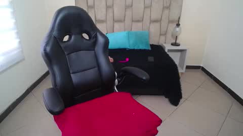 Anabella online show from October 2025 11:33:02 AM