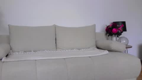 Ana online show from March 2026 01:03:01 PM