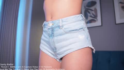 Ana  -- Check and subscribe   online show from November 2025 10:18:02 PM