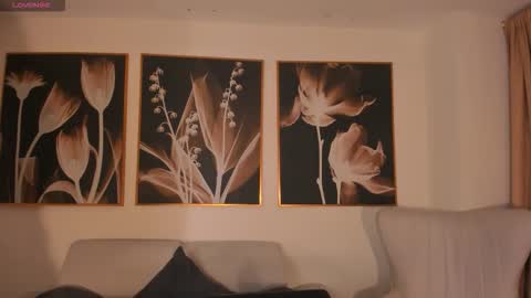 Snapshot of anadurant chatting on September 2025 05:56:02 PM Ana online show from September 2025 05:56:02 PM