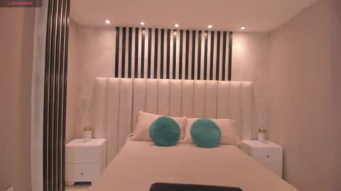 Snapshot of anadurant chatting on October 2025 08:20:01 PM Ana online show from October 2025 08:20:01 PM