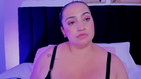anahifox7 online show from June 2026 06:52:02 AM