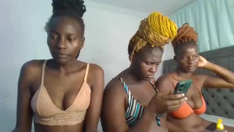 Analeia online show from January 2025 01:53:02 AM