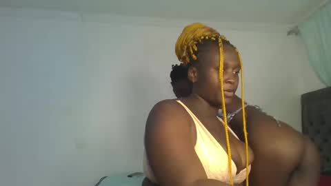 Analeia online show from January 2025 06:58:02 PM