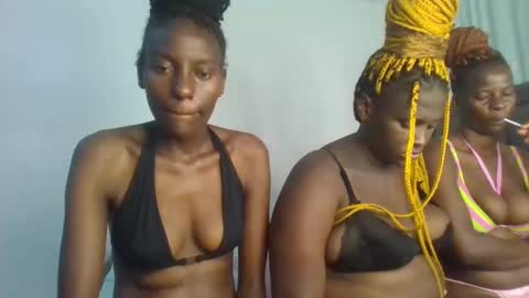 Analeia online show from January 2025 08:49:02 PM