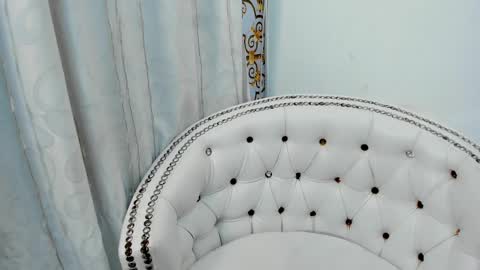 analia18  online show from March 2025 04:22:02 PM