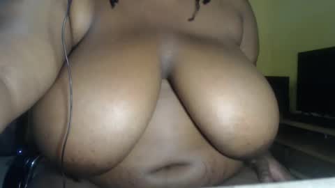 Dotunga online show from November 2025 10:04:02 AM