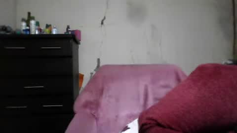 Snapshot of analslut1987 chatting on June 2026 04:15:02 AM analslut1987 online show from June 2026 04:15:02 AM