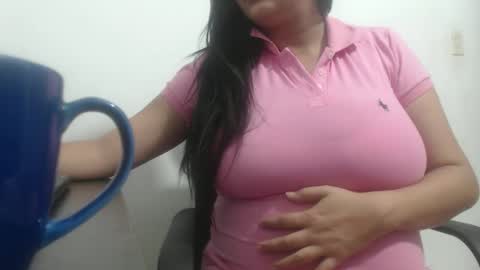 analy_hot online show from October 2025 06:49:01 PM