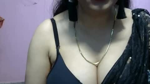 Snapshot of anamika794088 chatting on January 2025 04:45:01 PM anamika794088 online show from January 2025 04:45:01 PM