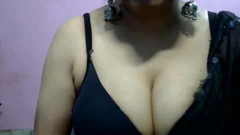 Snapshot of anamika794088 chatting on September 2025 12:06:01 PM anamika794088 online show from September 2025 12:06:01 PM