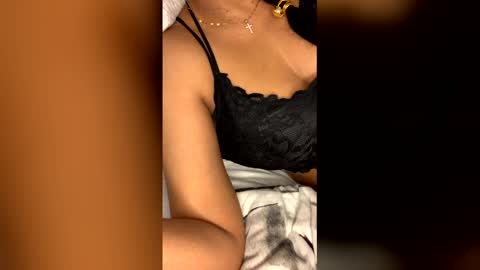 Snapshot of anamika_sun chatting on June 2026 02:44:02 PM Anamika Sun online show from June 2026 02:44:02 PM