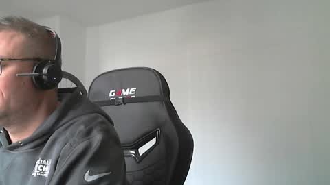 Andi online show from November 2025 09:52:01 AM