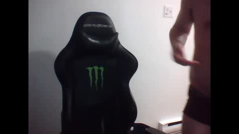 anarchyy1994 online show from April 2026 07:47:01 AM